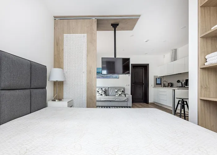 Aido Πανσιόν Παλάγκα